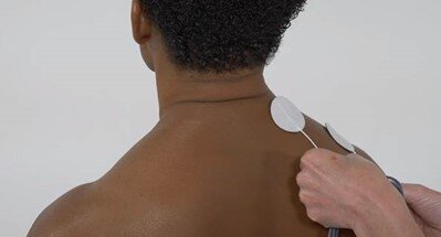 frozen.shoulder_pad.placement.jpg